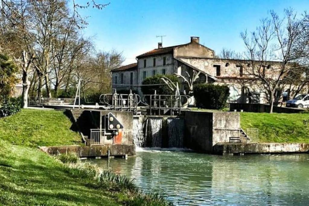 Studio Le Nid Valence-d'Agen Exterior foto